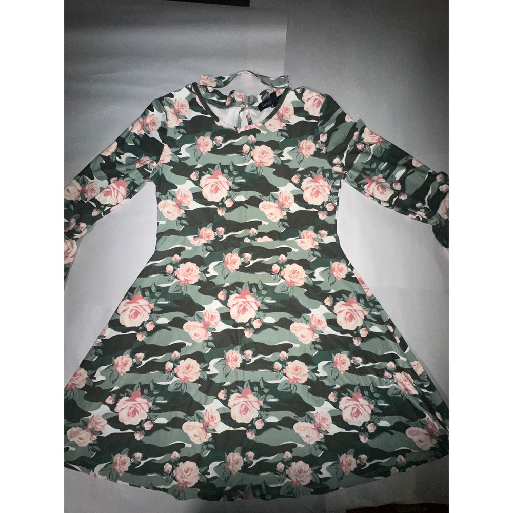 Derek Heart Girl Camo Floral Bell Sleeve Dress Mock Neck Green Pink M 10/12